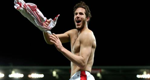 رسميًا.. مدرب رمضان يرحل عن ستوك 